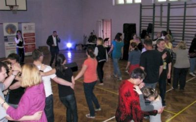 ” JEDNA PACZKA, JEDNA SZKOŁA, JEDNO MIASTO” festyn w ramach konkursu „Szkoła partycypacji”