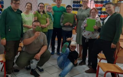 PAŹDZIERNIK Międzynarodowym Miesiącem AAC!